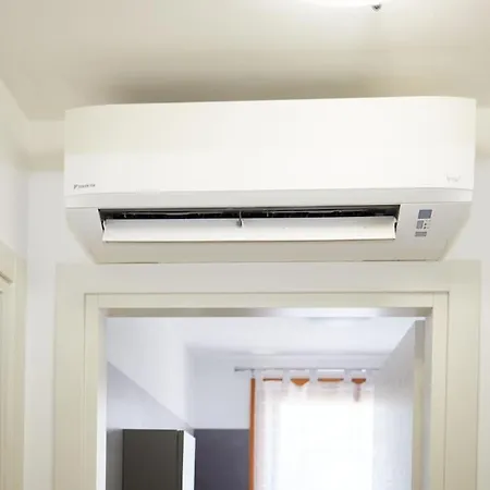 Lux Centro Ac Parking Apartment *