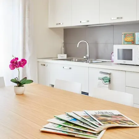 Lux Centro Ac Parking *