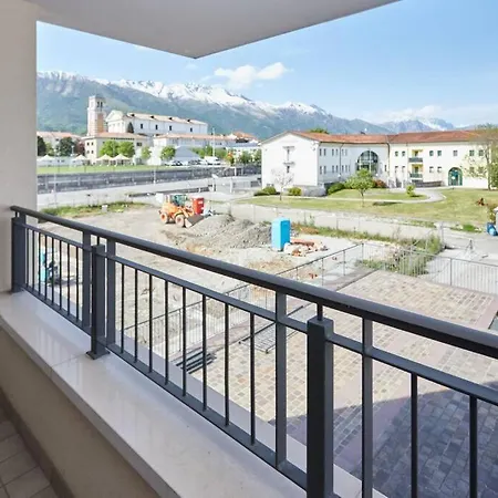 Lux Centro Ac Parking