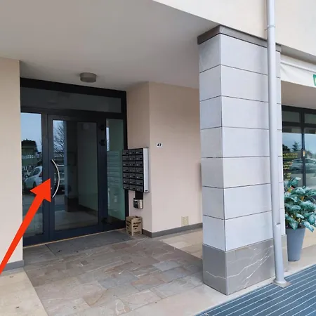 Lux Centro Ac Parking