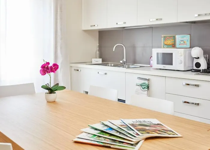 Lux Centro Ac Parking *